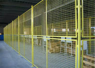 Загородка ячеистой сети железной проволоки склада обшивает панелями поверхность размера 1.22м * 2.44м ровную